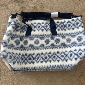Blue and White Victoria’s Secret pink weekender Sherpa bag brand new